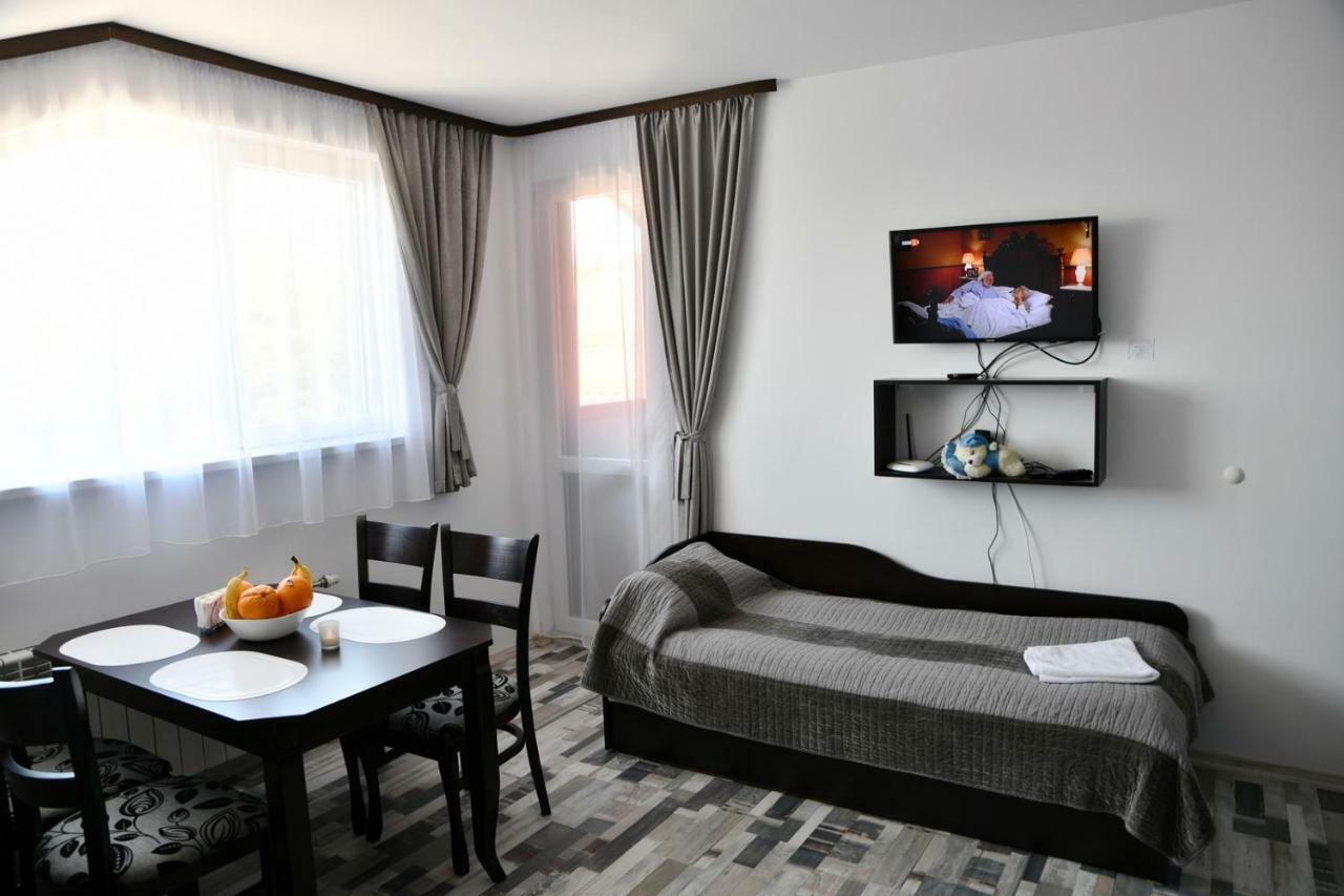 Ski Apartment Boyika Iglika 2 Borovets Exterior photo